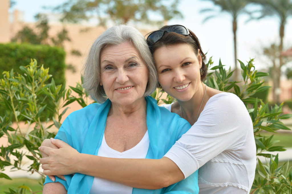 HOW TO CHOSE THE RIGHT CAREGIVER