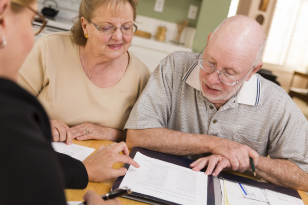 questions to ask senior living advisor