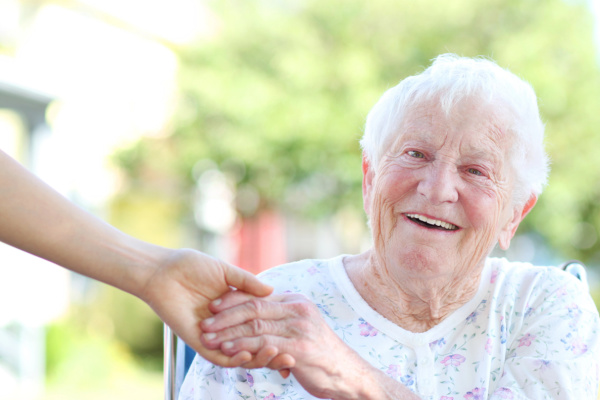 visiting elderly parent warning signs